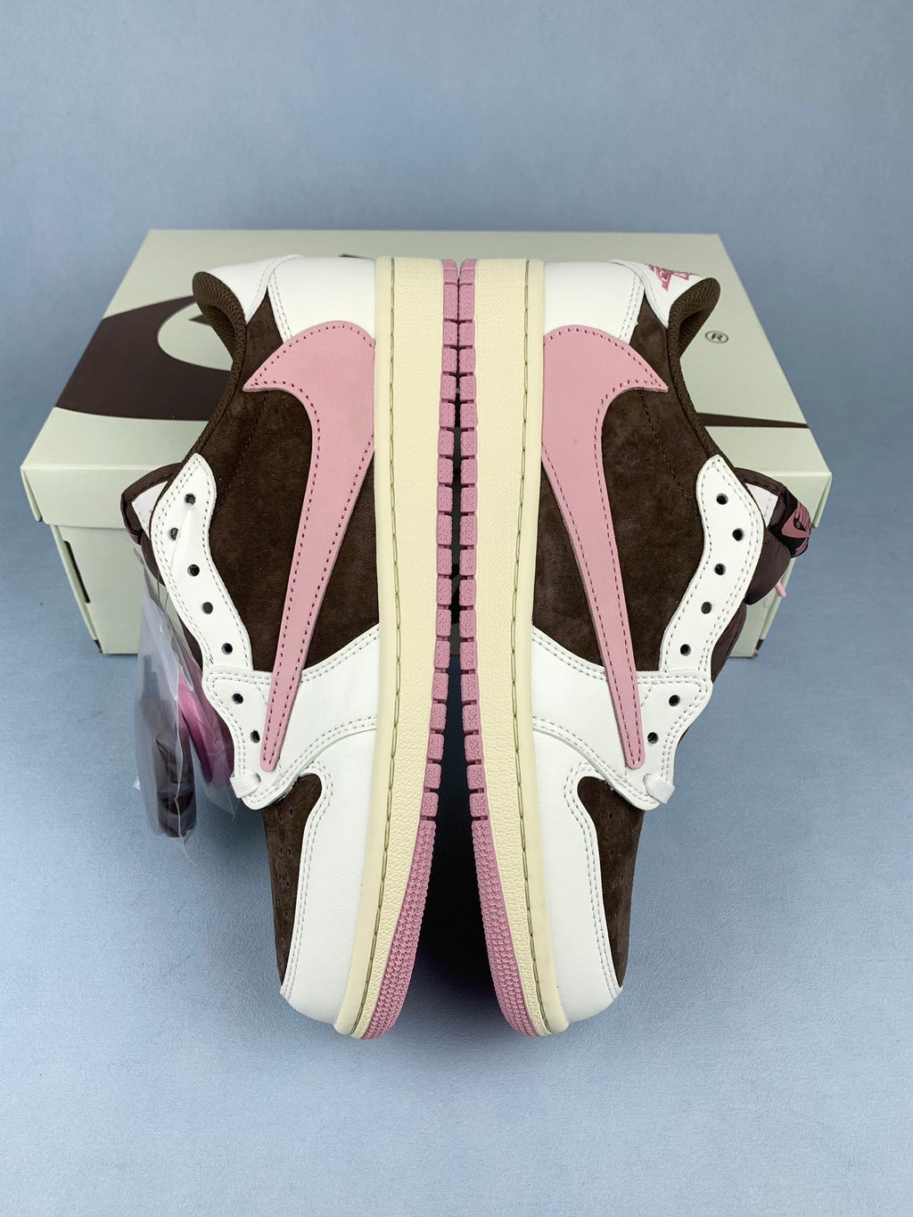 Air Jordan 1 Low OG Dark Pony Unisex Sneakers DZ4137-206